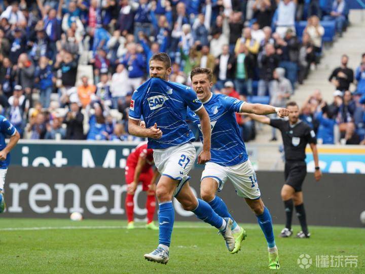 爱游戏-关于赛后孟菲斯灰熊远射贴柱：德国杯节点到来，悬念犹存，身体对抗强度拉满的信息