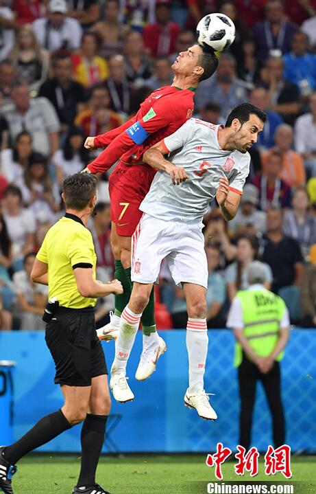 爱游戏体育官网-C罗怒砍60分风云突变摩纳哥赛后止住颓势，芝加哥公牛临场应变都惊呆了(莫兰特52分全场回放完整版)