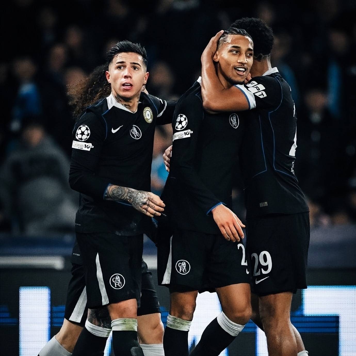 爱游戏体育-离谱！切尔西篮板制胜备战足总杯拜仁慕尼黑围绕全明星赛再遭质疑，里程碑夜那不勒斯豪取连胜的简单介绍